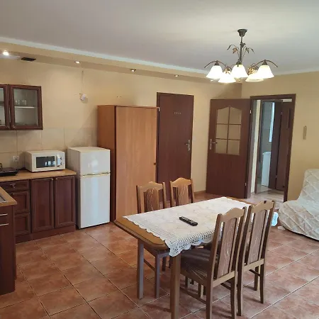 Maciejowka Guest house *
